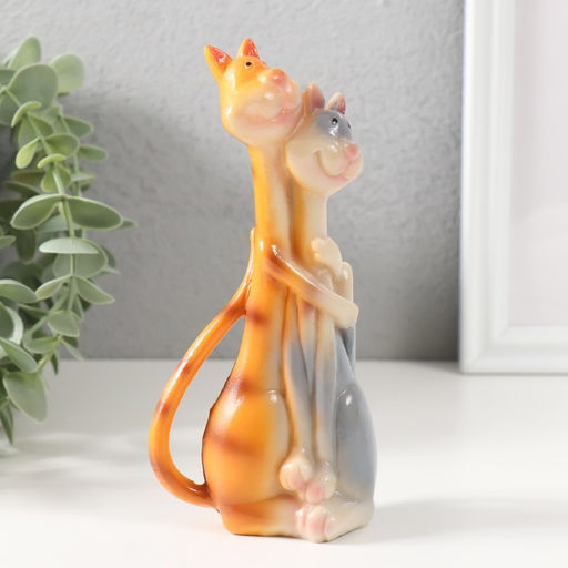 Фигурка полистоун обнимашки «Кот и кошка - полосатики», 16×7.8×5 см