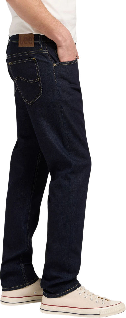 Джинсы мужские