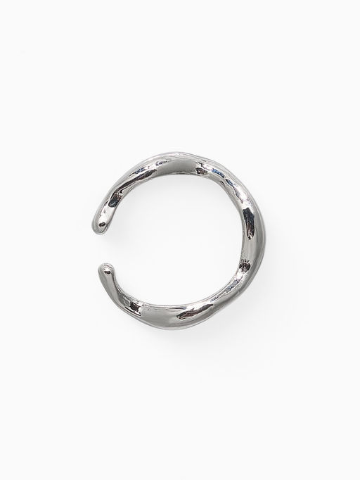 Серьга кафф «Мятый металл», цвет серебро