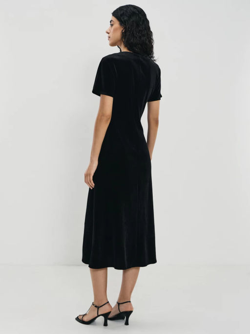 Платье миди из бархата / Zarina