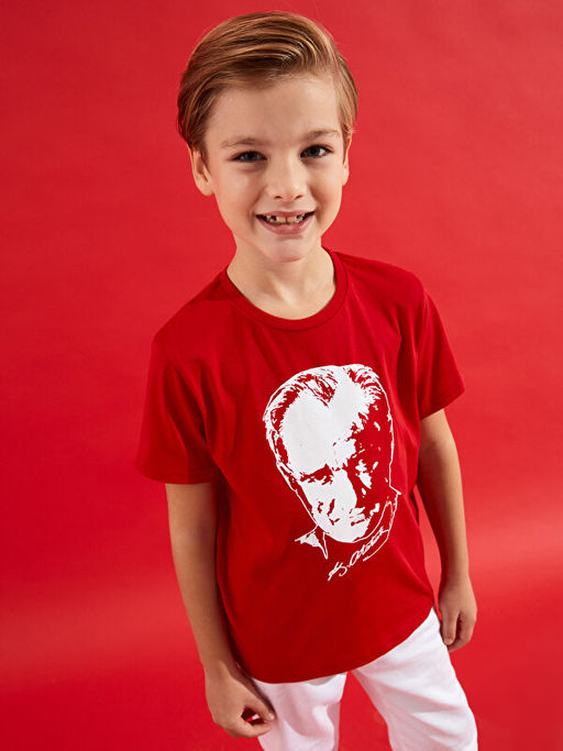 Bisiklet Yaka Atat?rk Bask?l? K?sa Kollu Erkek ?ocuk Ti??rt