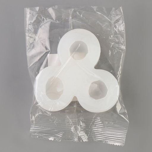 Молд силикононовый «Пельмени» 8 х 8 х 2,4 см