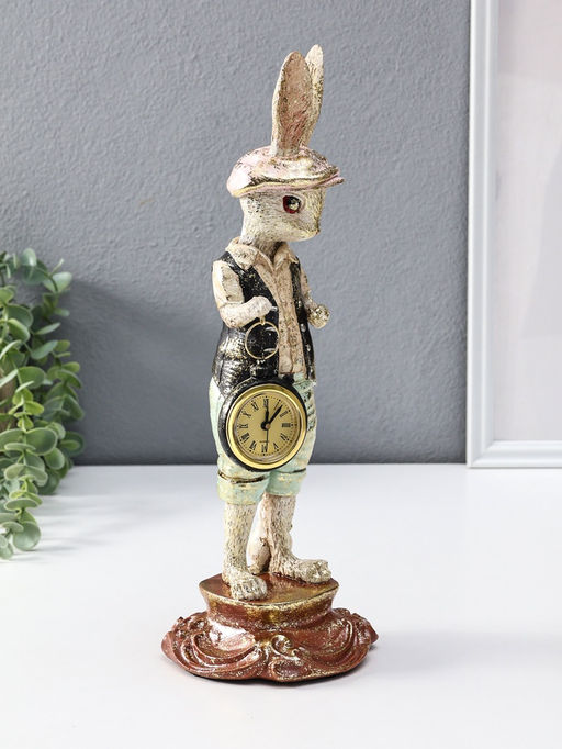 Сувенир полистоун "Зайчик в кепке с часами" 12,5х12,5х35 см
