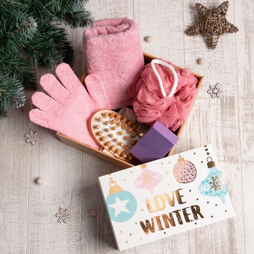 Новогодний подарочный набор Love winter, полотенце 30×60 см и банные аксессуары