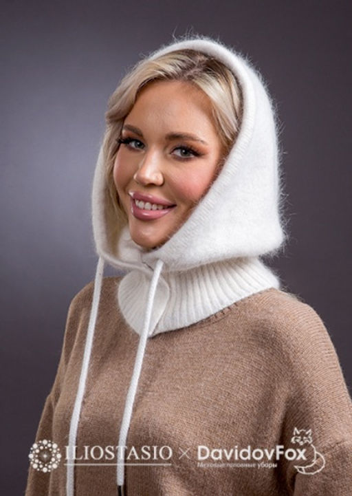 Капор ангора молочный