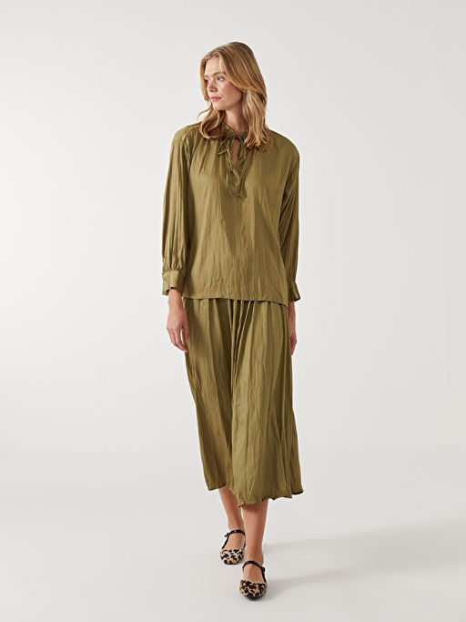 Beli Lastikli Saten Kad?n Etek