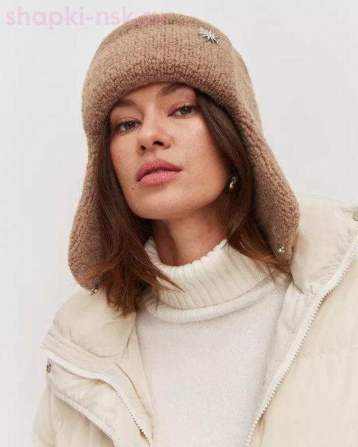 1015 WH Ушанка женская (56-58)