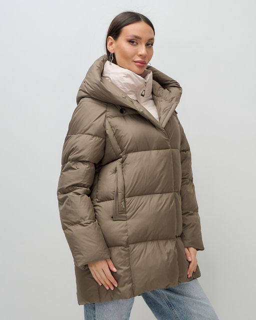 Куртка двубортная женская зимняя с капюшоном коричневого цвета 7736K Бренд: Visdeer  фото 2