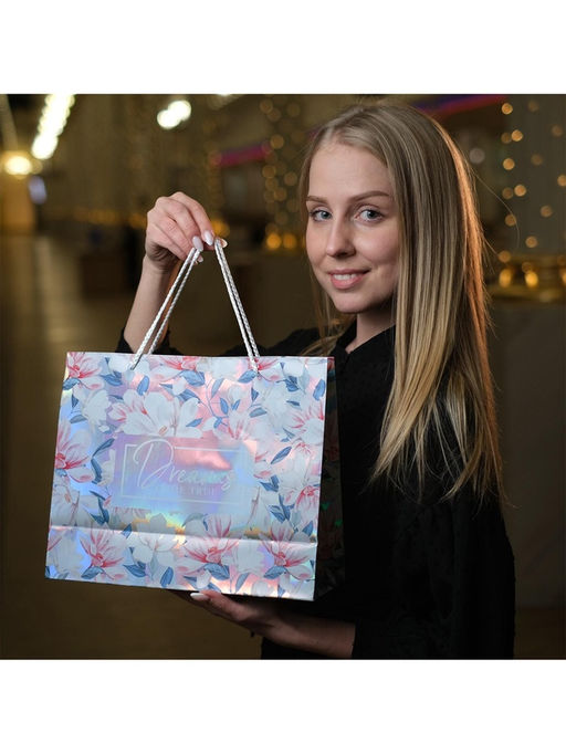 Пакет подарочный голографический, упаковка, Dreams come true, 32×26×12 см