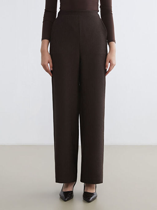 Beli Lastikli Geni? Pa?a Kad?n Pantolon