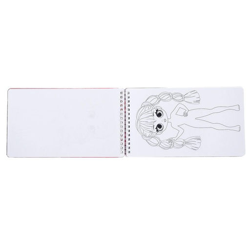 Книга с наклейками и трафаретами Альбом дизайнера. Стильные девчонки