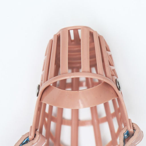 Намордник пластиковый №1 с ошейником из эко кожи ОМ 11 см ДН 5 см ОШ 31-42 см - Пижон фото 6