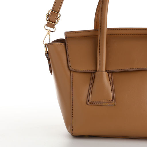 Сумка женская мессенджер на магните, 35×15×23 см, бежевая