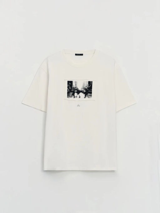 Футболка с нашивкой на груди / Zarina  фото 7