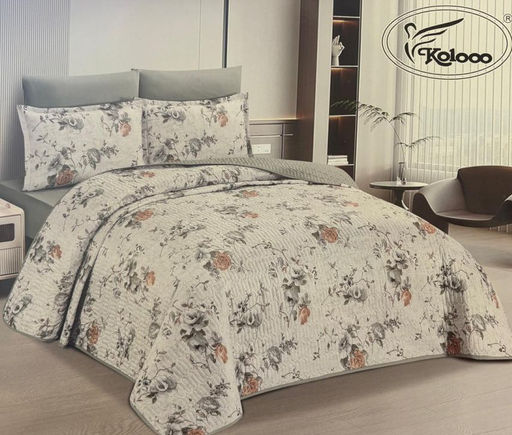 Одеяло стеганное с простыней на резинке и наволочками 4шт Koloco 192-2 192-2/07
