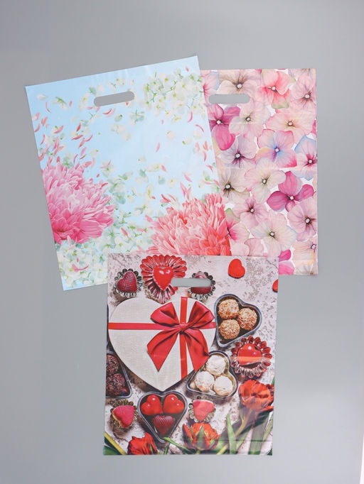 Цена за 50 шт. Пакет "50) "Ассорти" Артпласт (х50/500", полиэтиленовый с вырубной ручкой, 38 х 45 + 3 см, 50 мкм 10