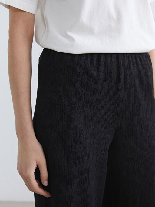 Beli Lastikli Dokulu Kad?n Pantolon