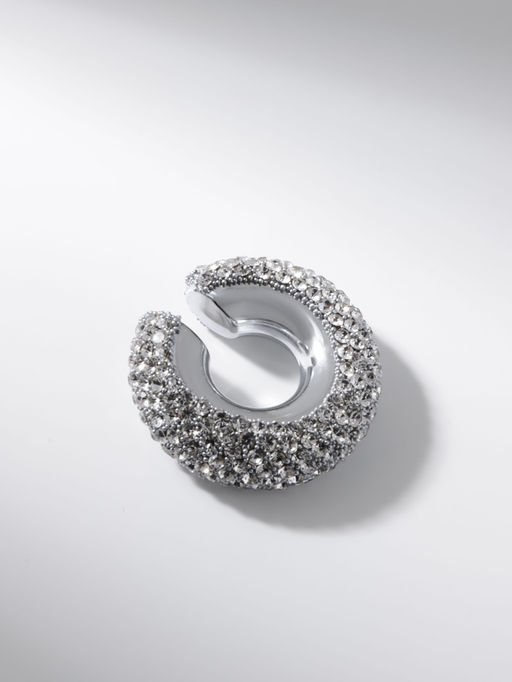 Цена за 2 шт. Серьги каффы Бублик, малые стразы, белые в серебре - Qf фото 3