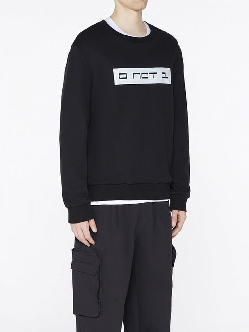 Базовый чёрный свитшот с принтом - 0not1 фото 5