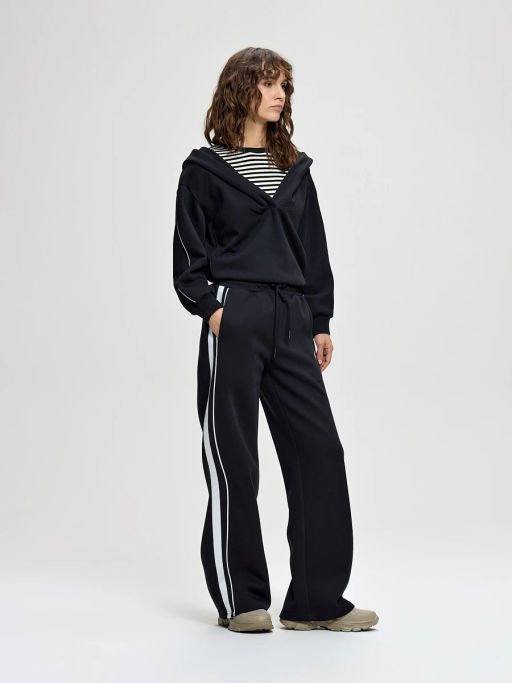 Трикотажные брюки