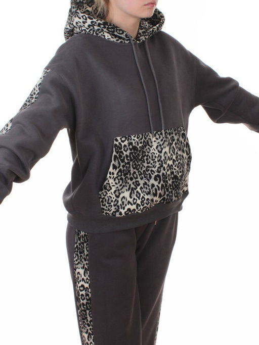 008 DK. GRAY/LEOPARD Костюм спортивный зимний женский (95% хлопок, 5% полиэстер)