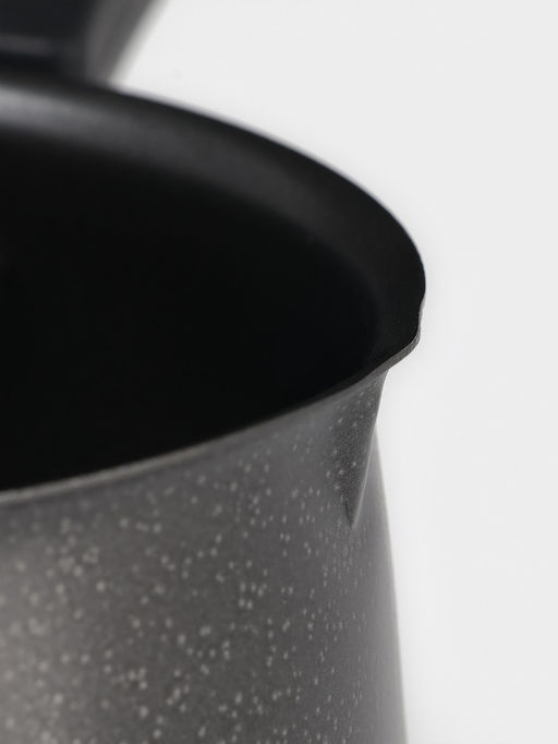 Турка «Мортен», 600 мл, 20.5×9.7×8.5, пластиковая ручка, антипригарное покрытие, чёрная