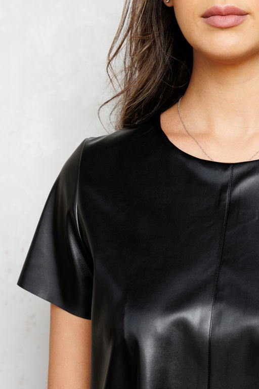 Платье из экокожи 200-1