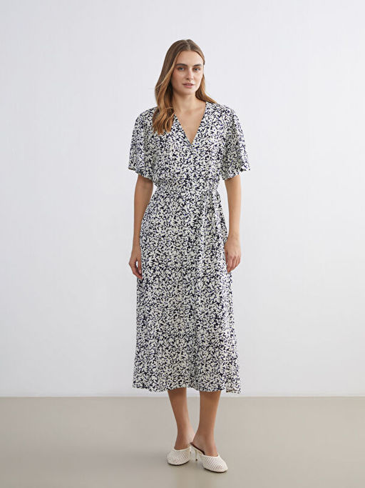 V Yaka ?i?ekli Belden Oturtmal? Elbise