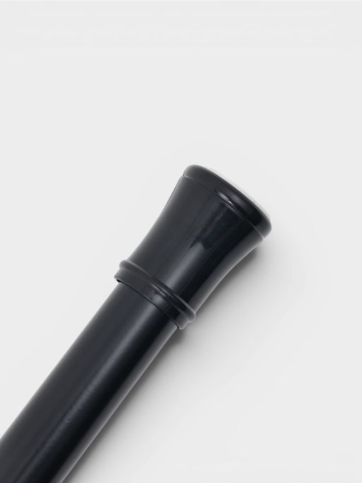 Карниз для ванной комнаты "Эталон" 110-200 см, цвет черный