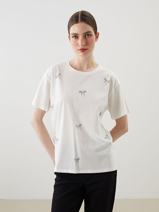 Bisiklet Yaka Fiyonk Detayl? Kad?n Ti??rt