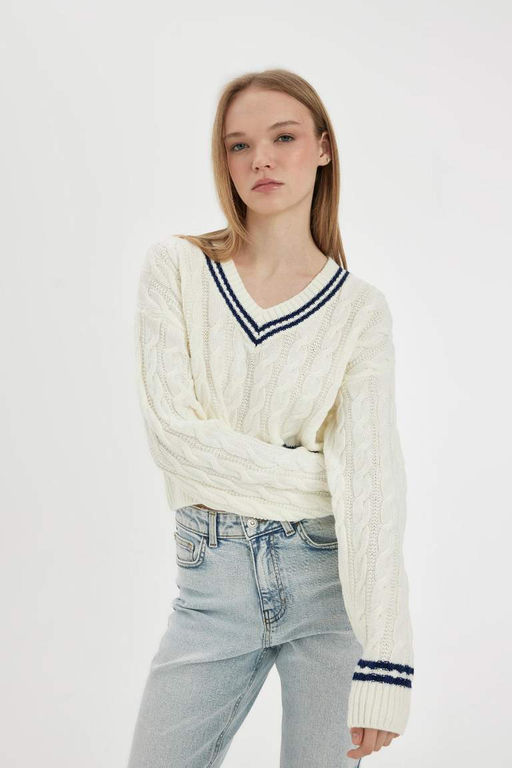 Женский крутой вязаный свитер обычного кроя с v-образным вырезом и плетеной полоской - Defacto фото 6