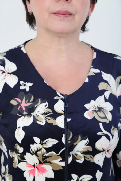 Халат женский, цвет белый