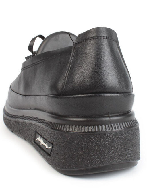 03-5318 BLACK Полуботинки женские (натуральная кожа)