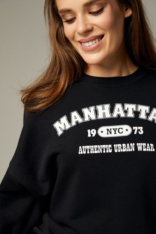 Свитшот оверсайз MANHATTAN