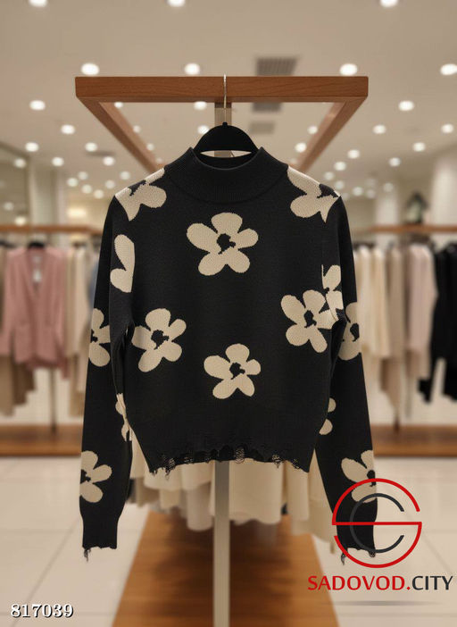 Теплый женский свитер с цветочками - Bruno фото 6