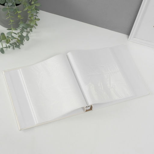 Фотоальбом на 100 фото кожзам 10×15 см «Волшебный лес», в коробке, 4×22×23 см