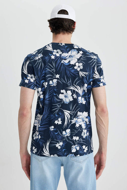 Облегающая футболка с круглым вырезом и короткими рукавами с рисунком - Defacto фото 6