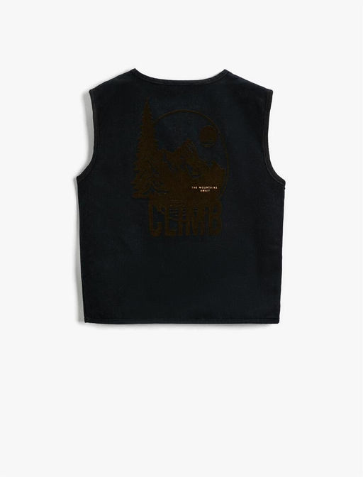 Жилет с V-образным вырезом для мальчика на хлопковой стеганой подкладке