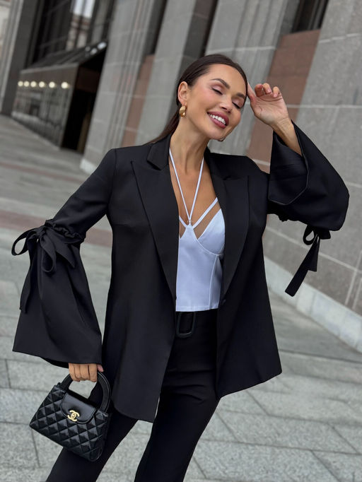 Топ AURA 2205-176 белый