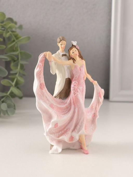 Фигурка полистоун Танцующая пара, бело-розовый, 9.5?5?13 см