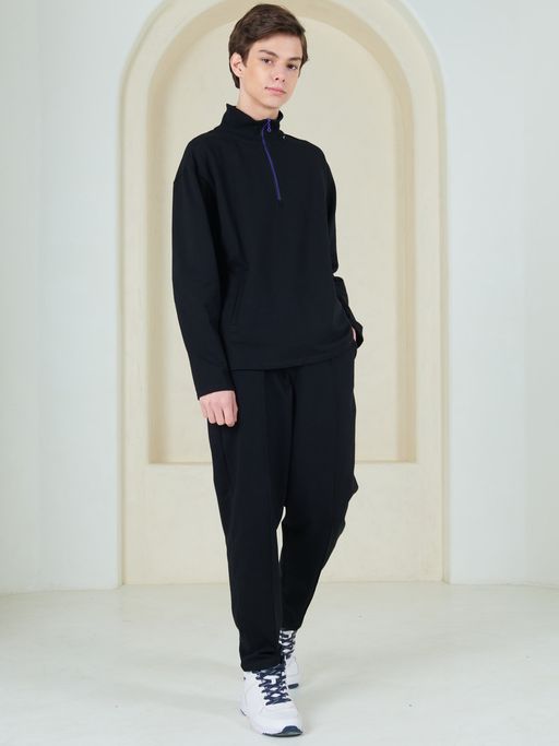 Костюм спортивный