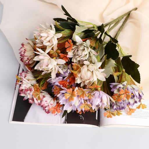 Букет искусственный «Клематис премиум», 30 см, МИКС