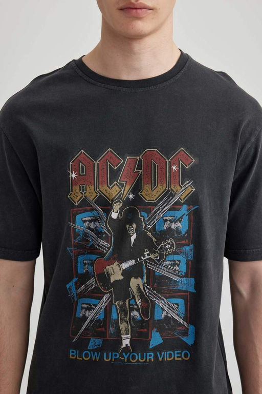 Футболка AC/DC стандартного кроя с круглым вырезом и короткими рукавами - Defacto фото 5