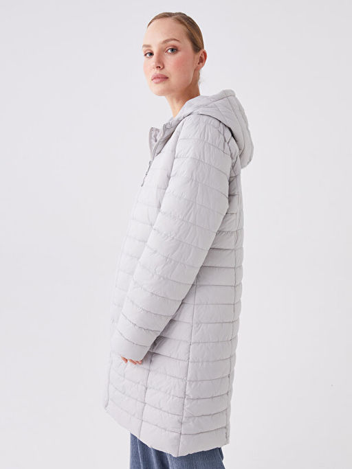 Kad?n Kap??onlu D?z ?i?me Mont