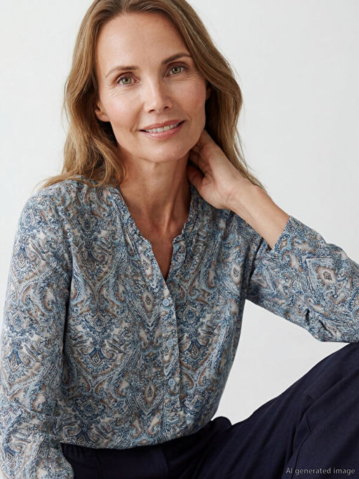 Ka??k Yaka Desenli Bluz