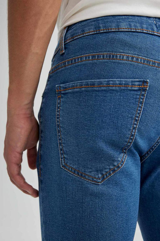 Джинсовые брюки скинни Carlo очень узкого кроя с нормальной талией и очень узкими штанинами - Defacto фото 7