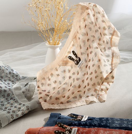 Трусики кружево A10617230