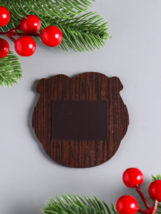 Цена за 3 шт. Магнит на холодильник Новогодняя подкова с конём. Здоровья, 7?7 см