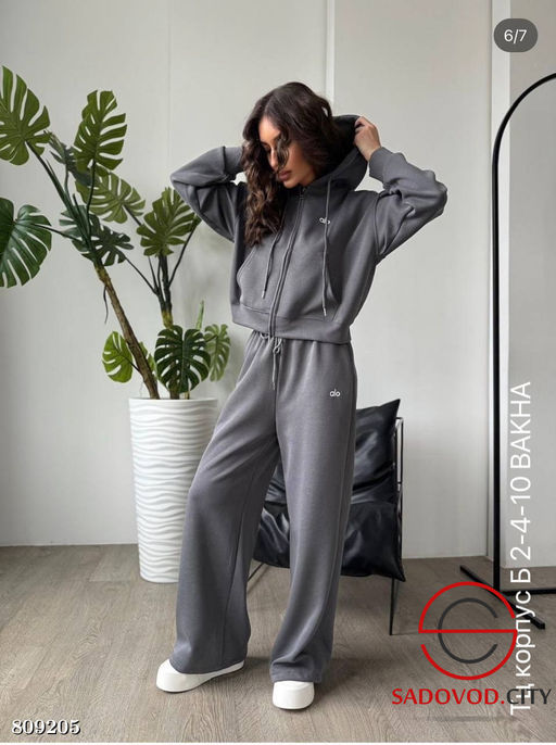 Женский спортивный костюм - Bruno фото 4