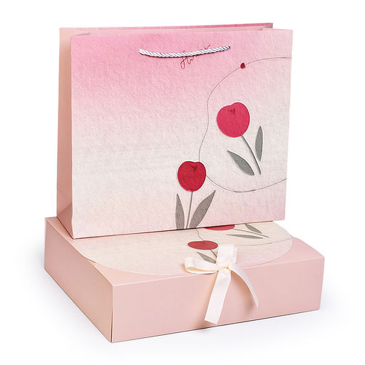 Пакет подарочный "Радужный сюрприз" 31*25*8см.